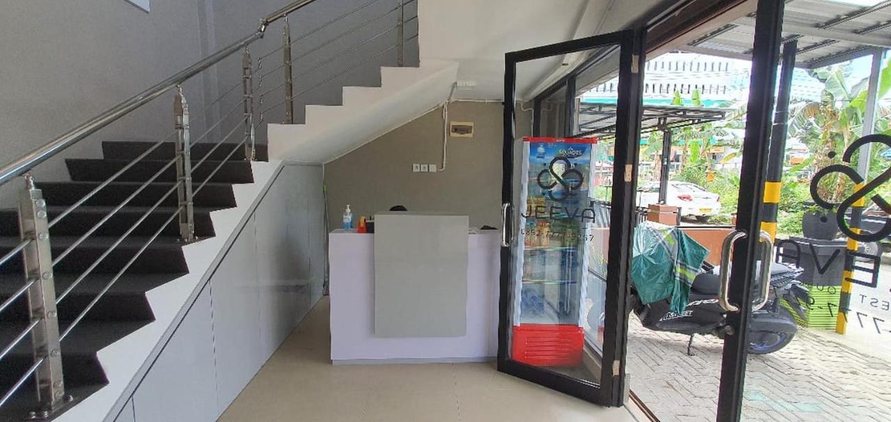 Reddoorz Plus Near Siloam Hospital Balikpapan Exterior photo