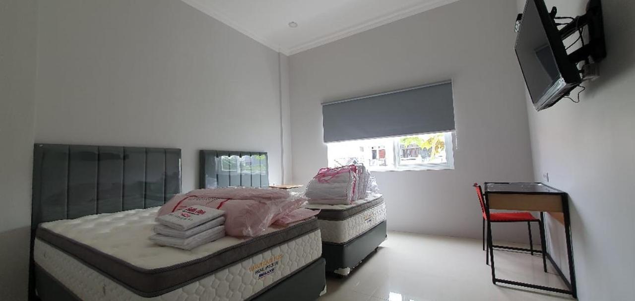 Reddoorz Plus Near Siloam Hospital Balikpapan Exterior photo