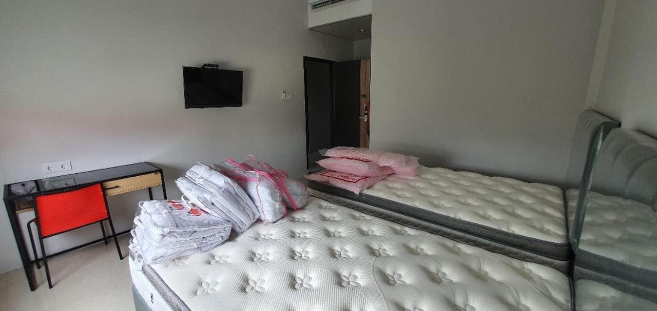 Reddoorz Plus Near Siloam Hospital Balikpapan Exterior photo