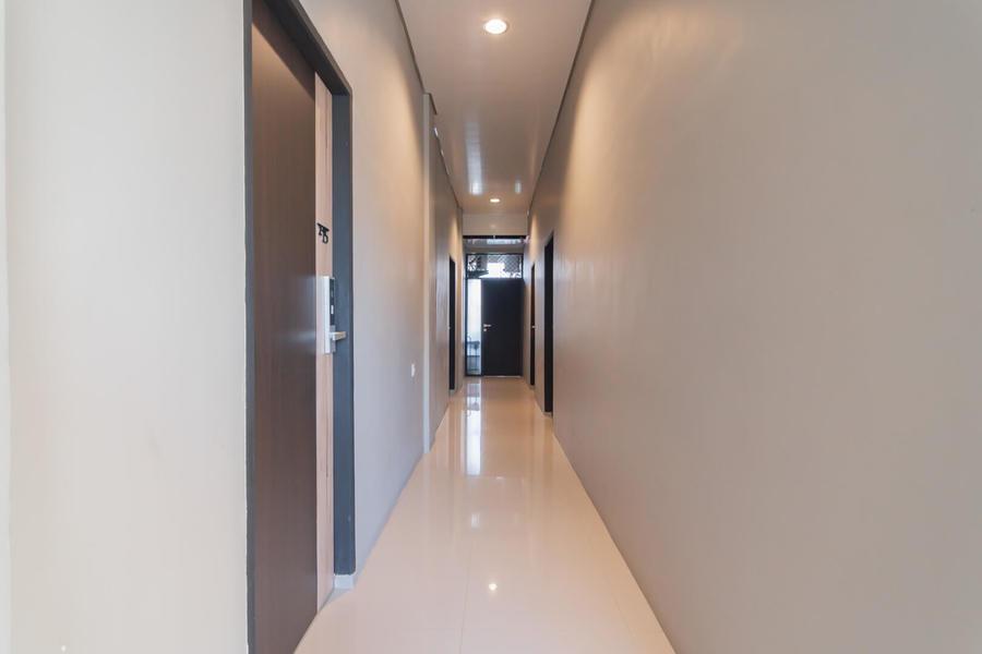 Reddoorz Plus Near Siloam Hospital Balikpapan Exterior photo